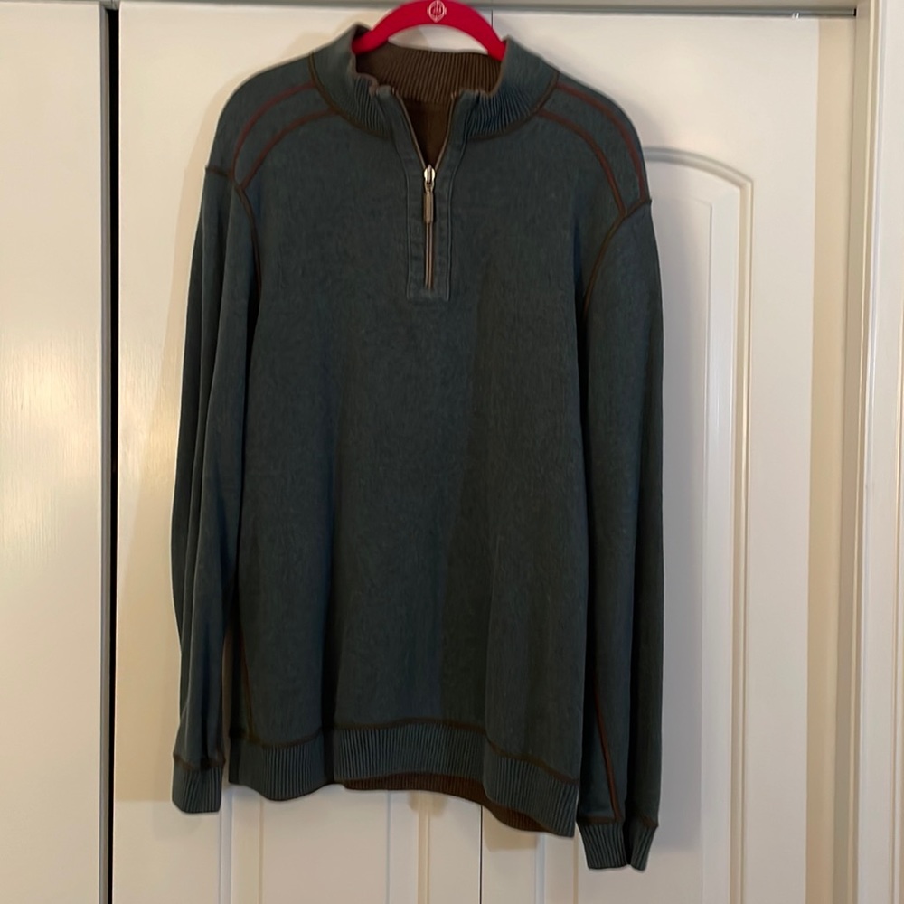 Tommy Bahama men’s size L sweater quarter zip